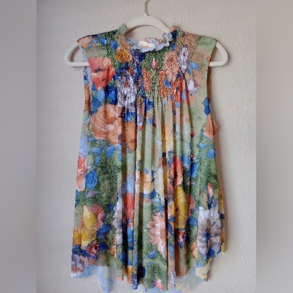 Anthropologie Deletta Tunic Top Sleeveless Floral Smocked Fairy Women’s Sz S